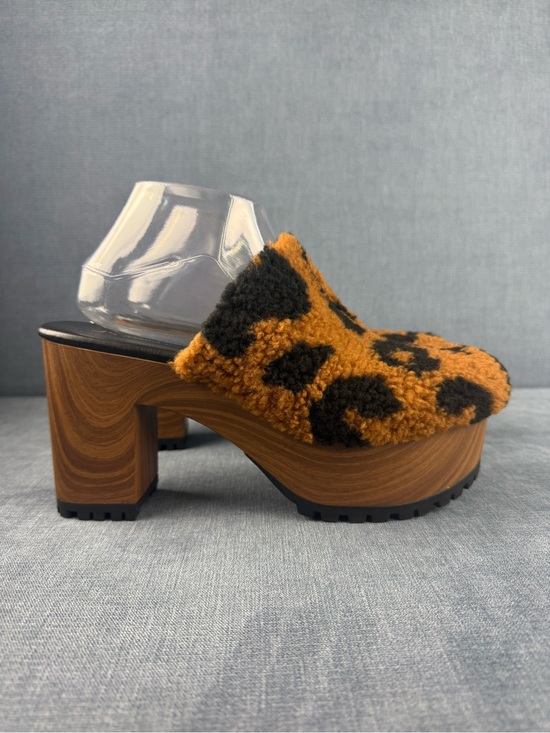 Jessica Simpson Shoes - Jessica Simpson Tollia Leopard Print Shearling Wood Block Heel Clogs SZ 9 Chunky